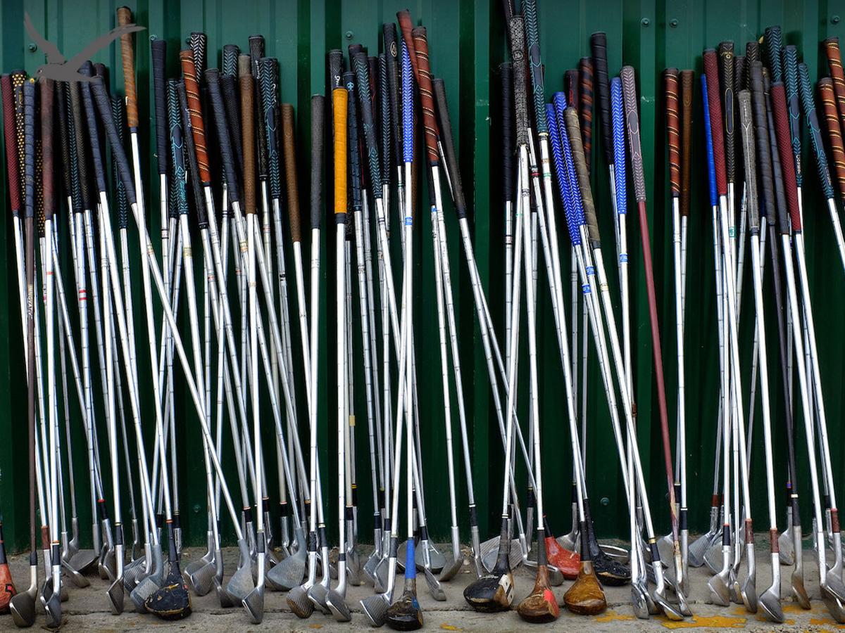 Como escolher o material certo do eixo de golfe e a dureza do grau?